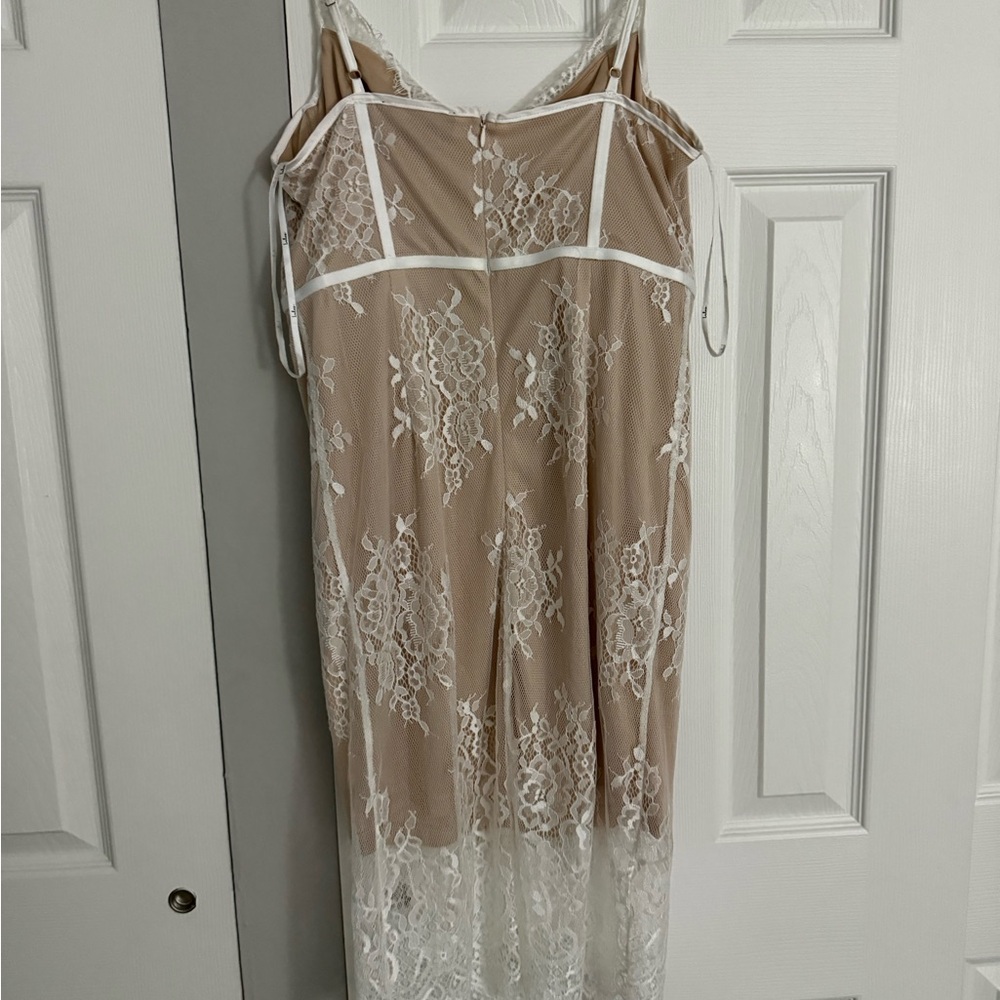 Lulus Within My Dreams White Lace Bustier Bodycon Midi Dress - Picture 4 of 4